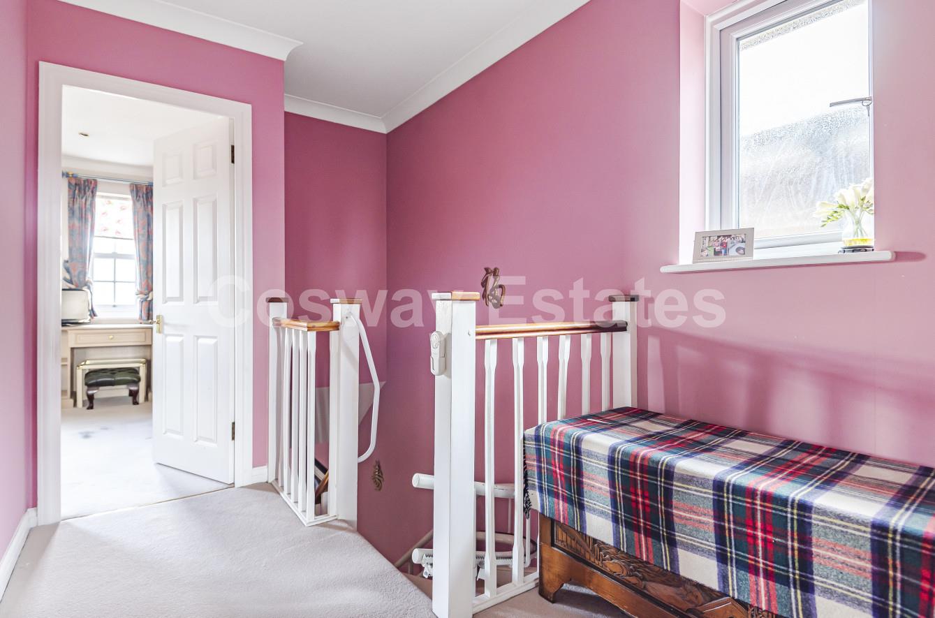 Newcombe Park, Mill Hill